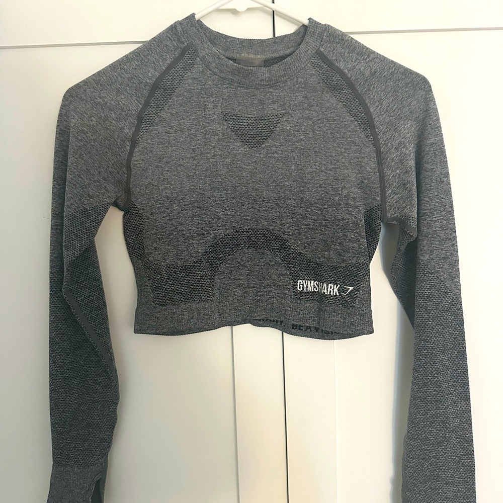 Gymshark dry fit long sleeve crop top